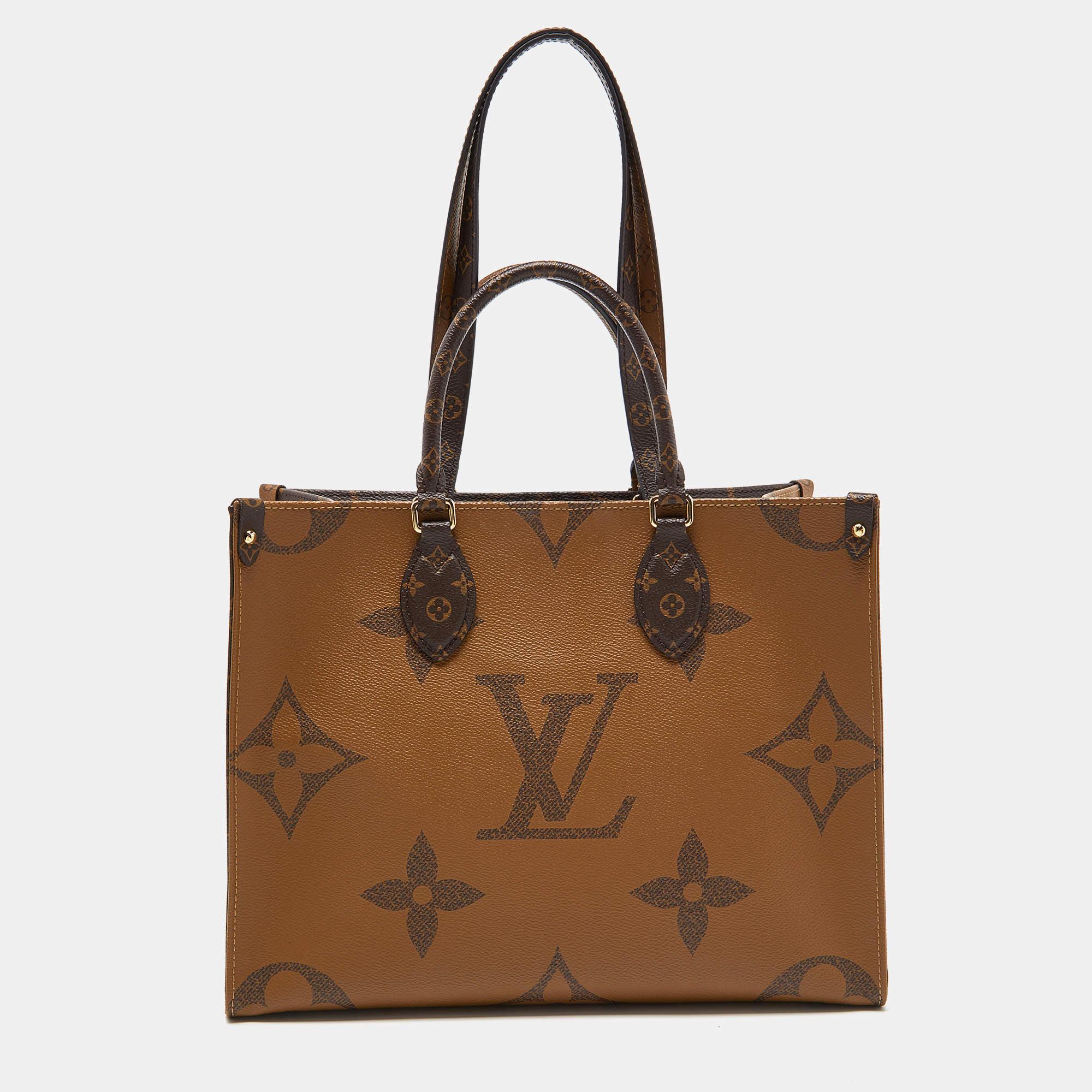 Women's Louis Vuitton Reverse Monogram Canvas Giant Onthego MM Bag