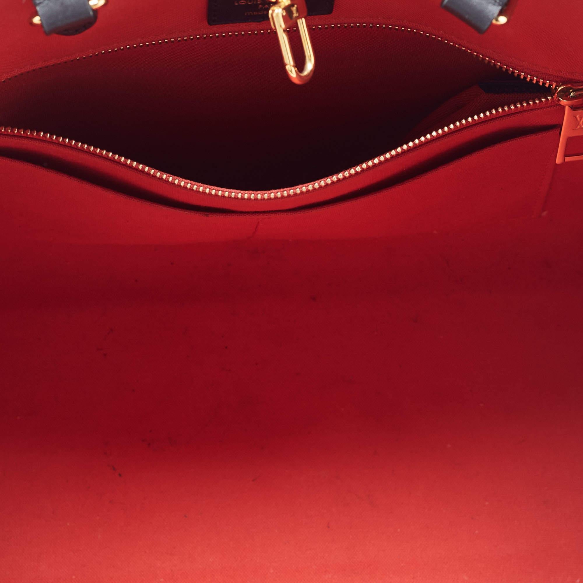 Louis Vuitton Reverse Monogram Canvas Giant Onthego MM Bag 4