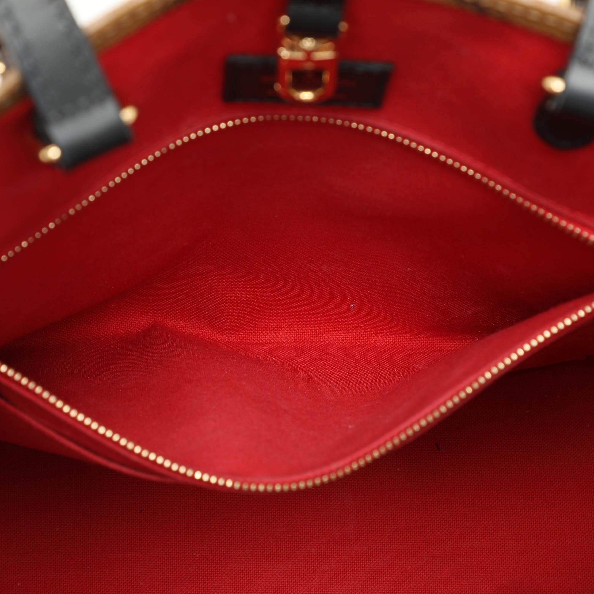 Louis Vuitton Reverse Monogram Canvas Giant Onthego MM Tasche 3
