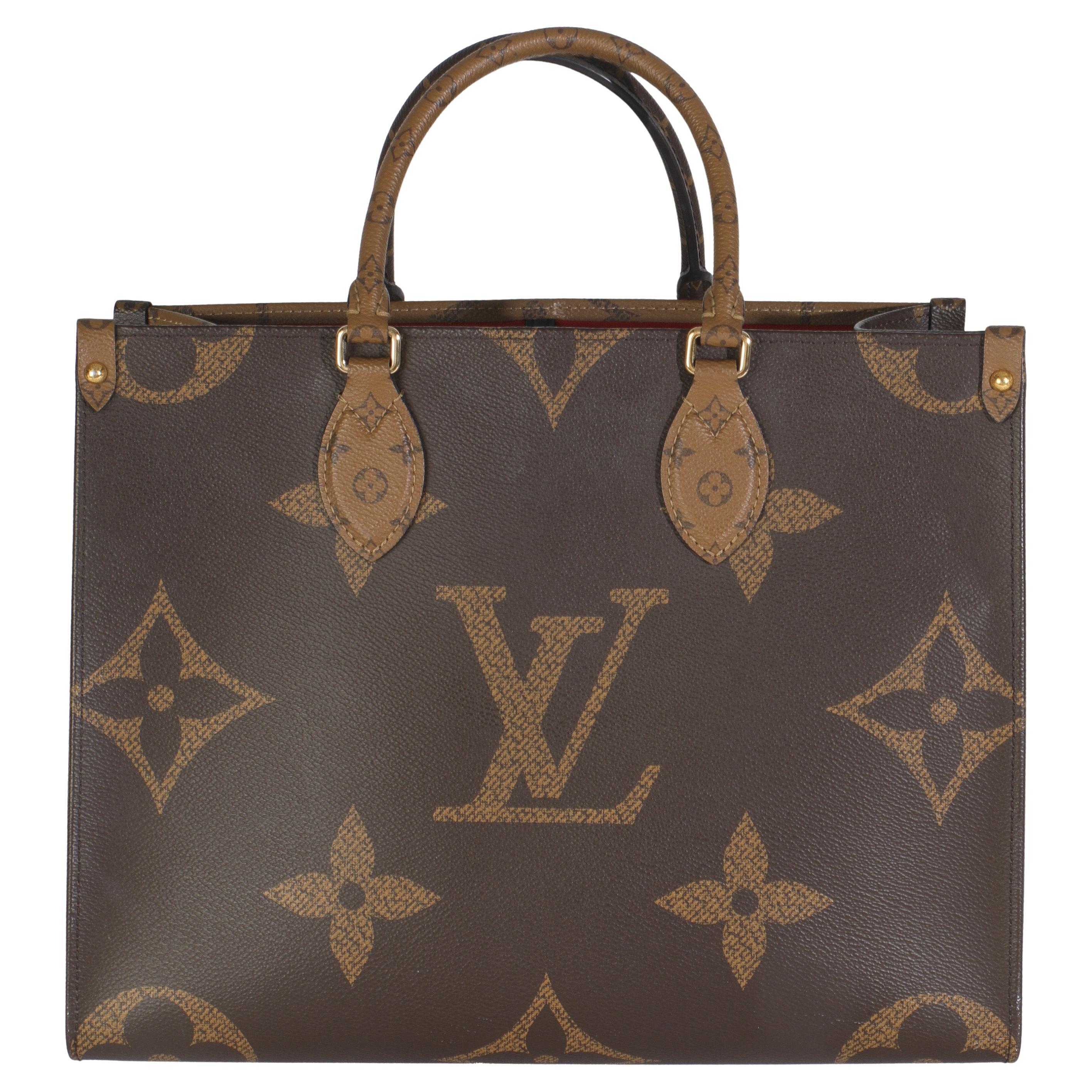 Louis Vuitton Reverse Monogram Canvas Giant Onthego MM in vendita