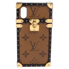 Louis Vuitton - Étui pour iPhone X à monogramme inversé en forme d'œil
