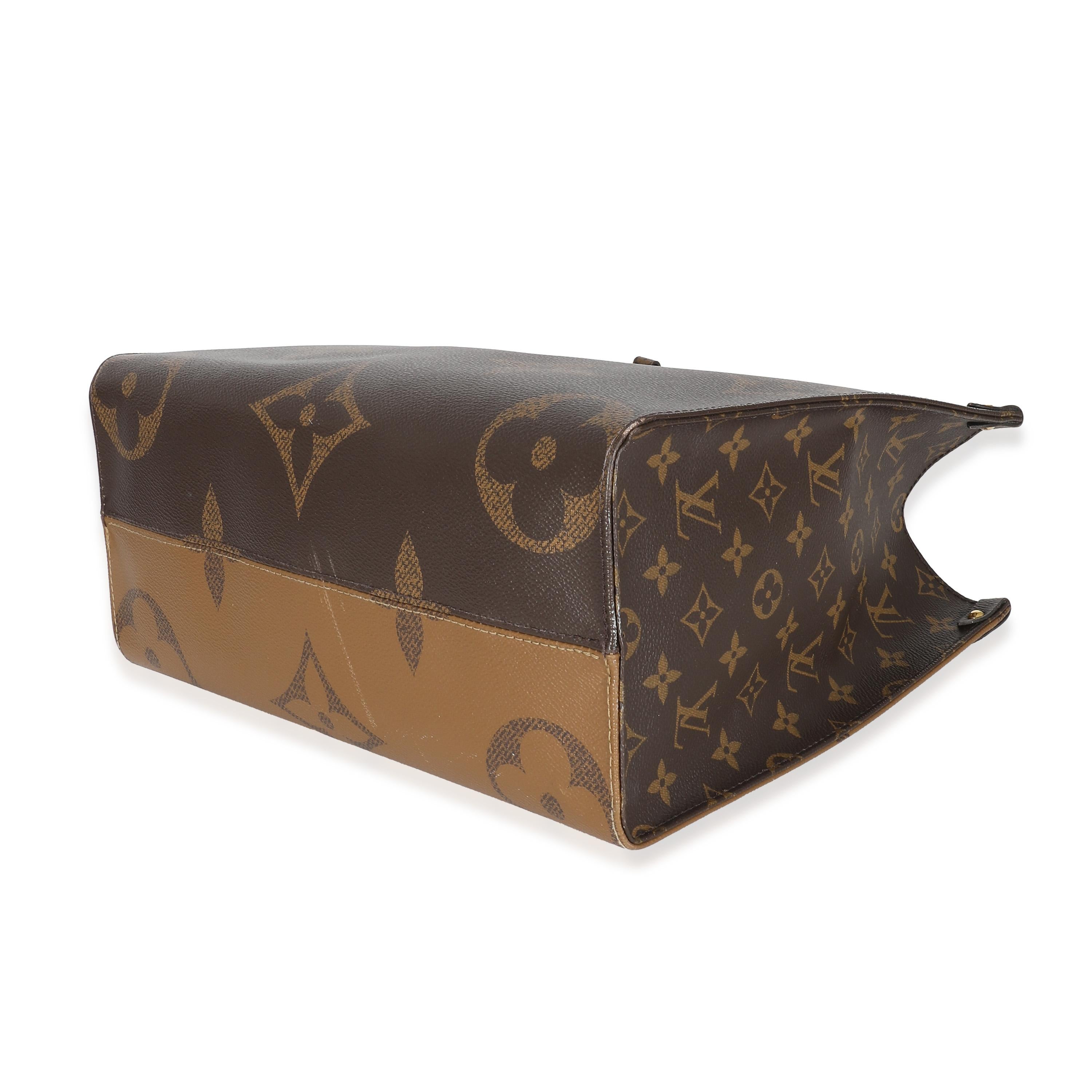 Louis Vuitton Reverse Monogram Giant Canvas Onthego MM For Sale 2