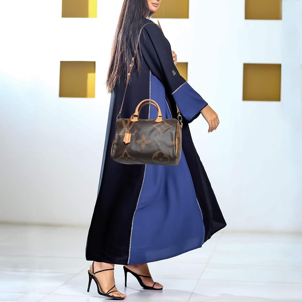 Louis Vuitton Reverse Monogram Giant Canvas Speedy Bandouliere 30 Bag In Excellent Condition In Dubai, Al Qouz 2