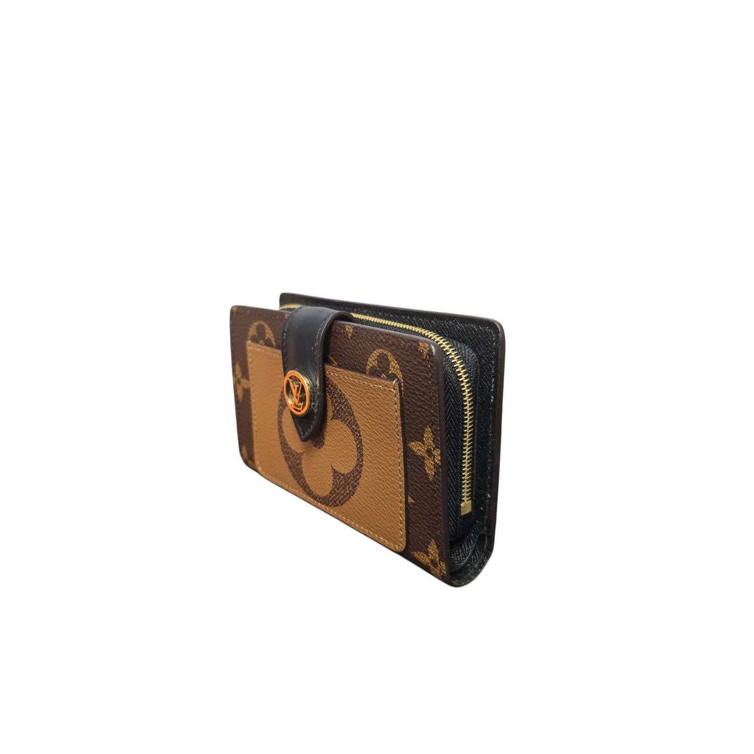 Louis Vuitton Reverse Monogram Juliette Wallet In Excellent Condition For Sale In Scottsdale, AZ