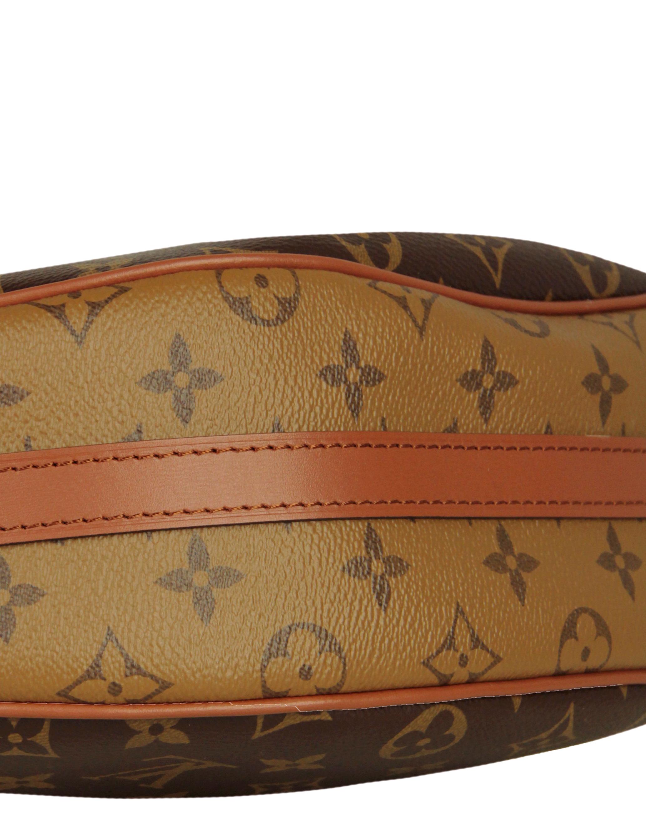 Louis Vuitton Reverse Monogram Loop Hobo Bag w/ Strap In Excellent Condition In New York, NY