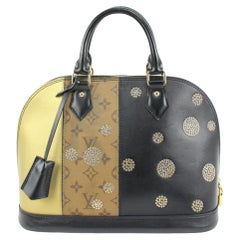LOUIS VUITTON Carry It Reverse Monogram VHS Coated Canvas And Vachetta Tote  Gold Tone Hardware Available For Immediate Sale At Sotheby's