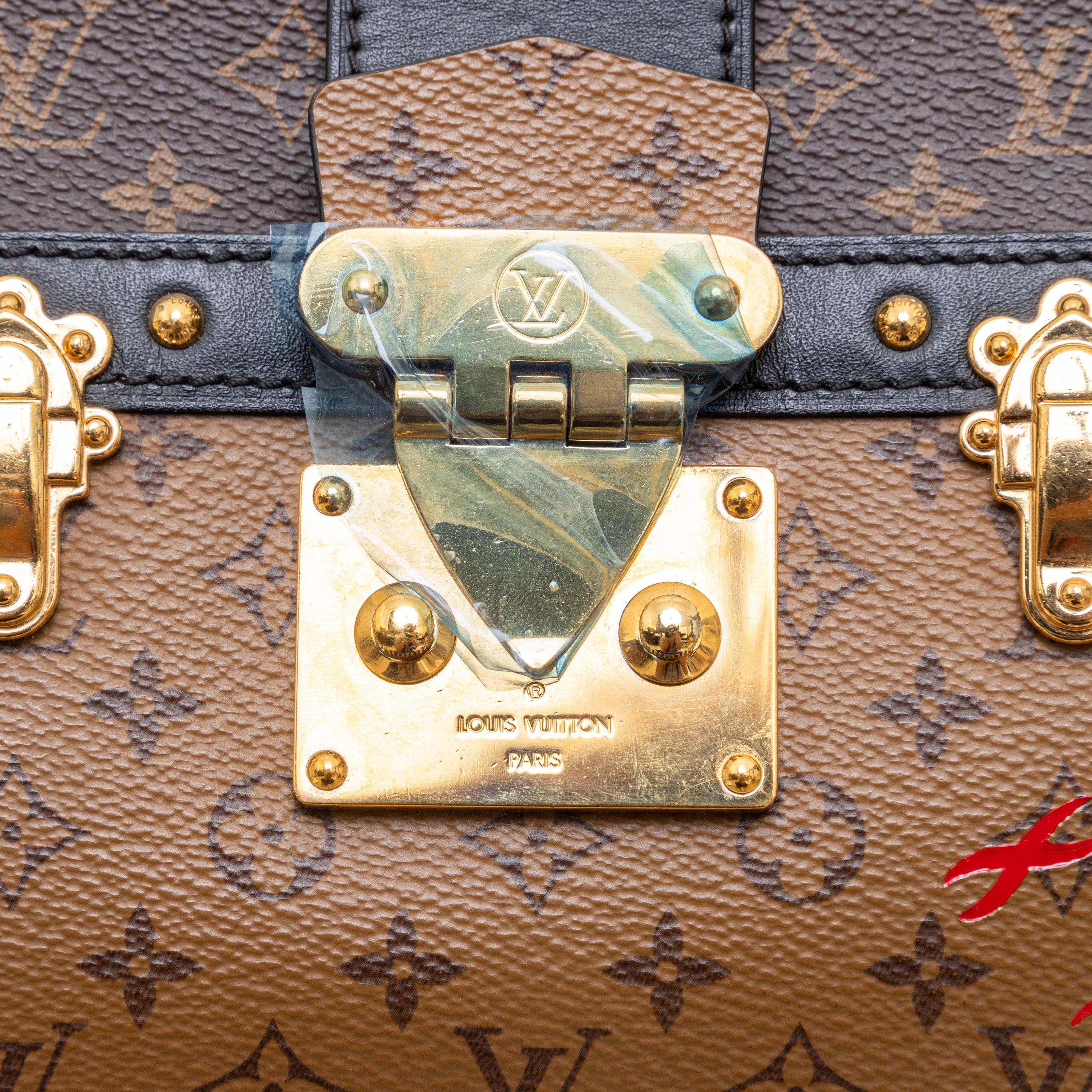Pochette Louis Vuitton Reverse Monogram Trunk - anni '10 in vendita 1