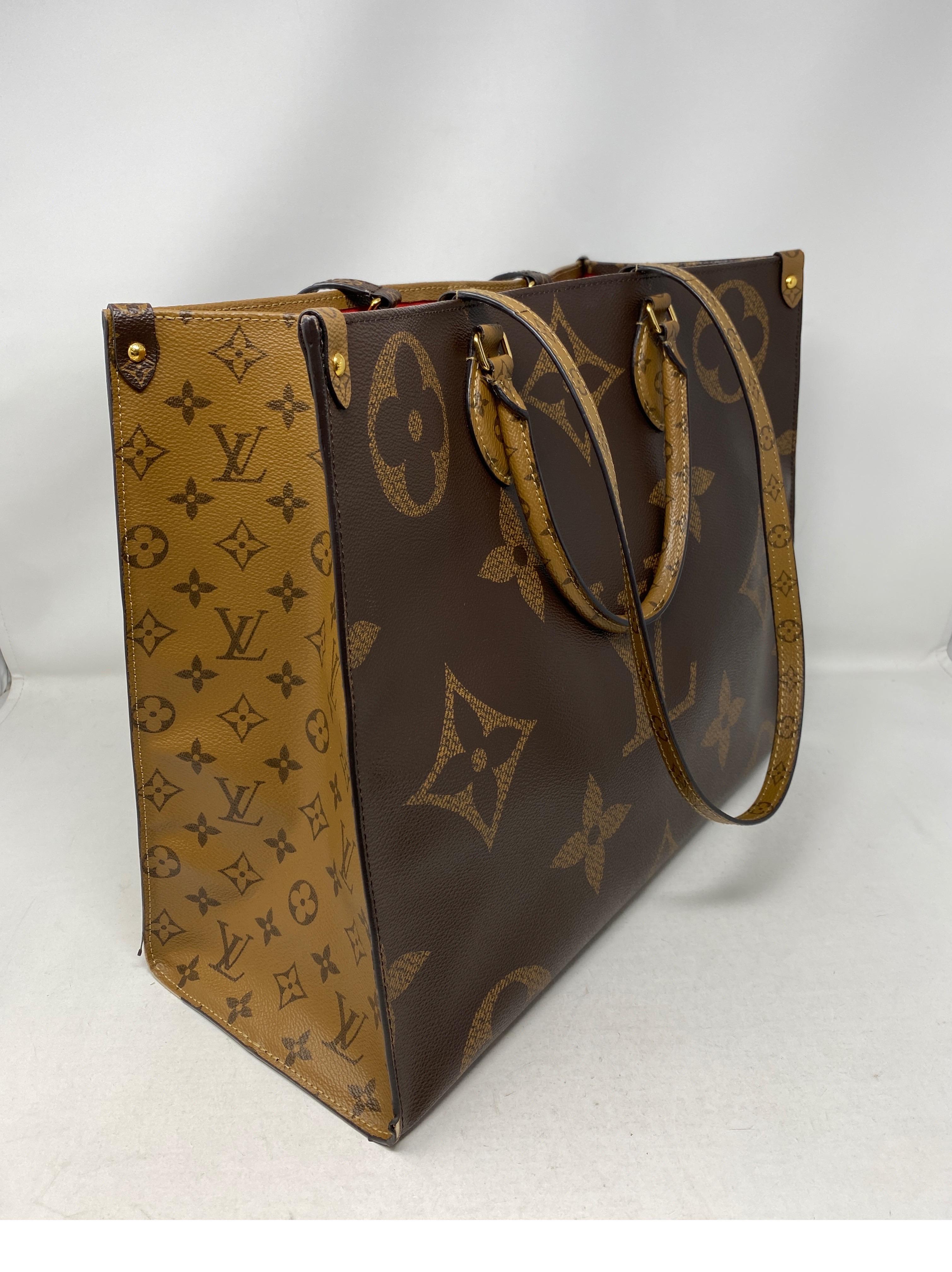 Black Louis Vuitton Reverse On The Go Bag