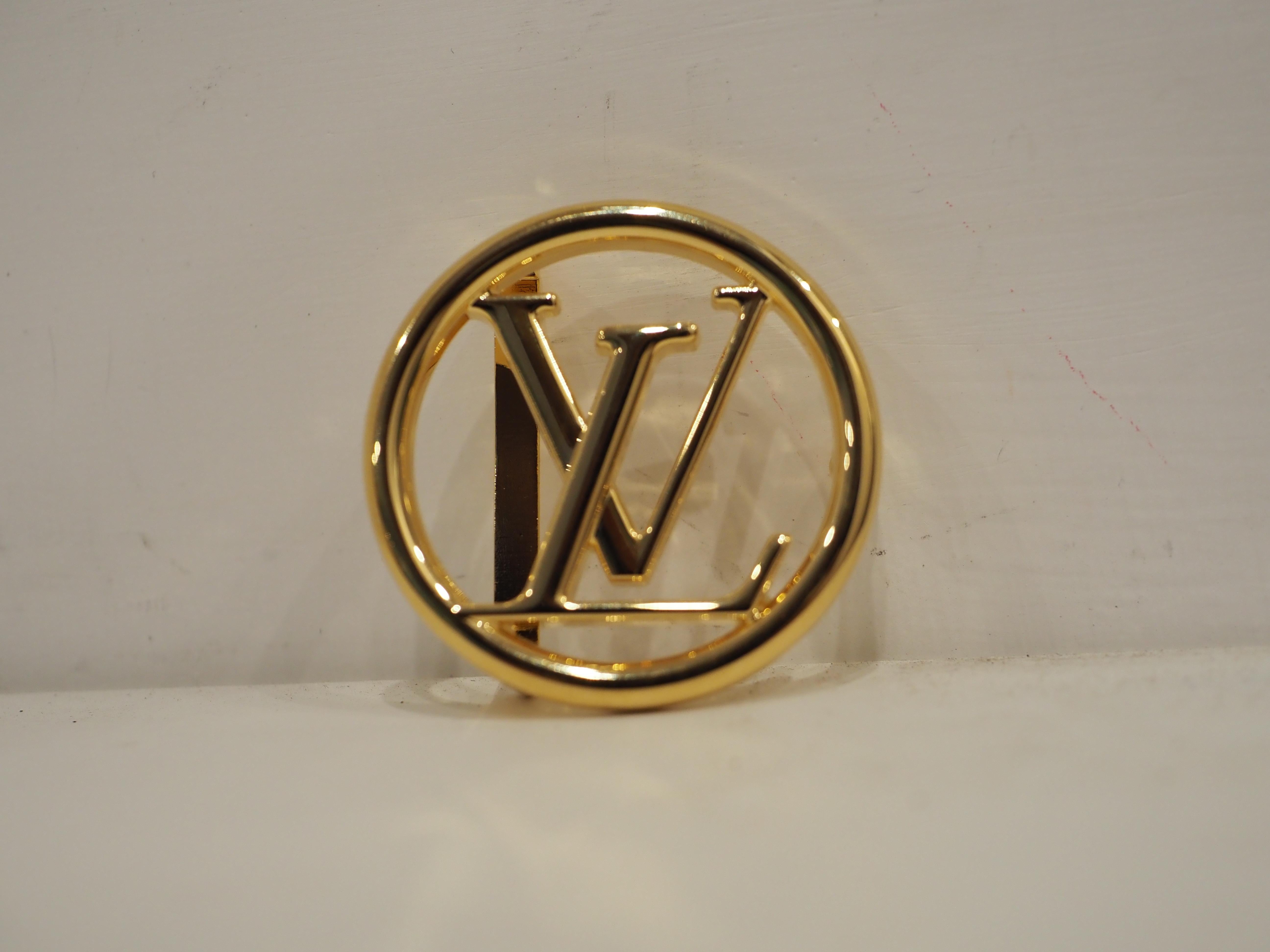 Louis Vuitton reversible belt 13