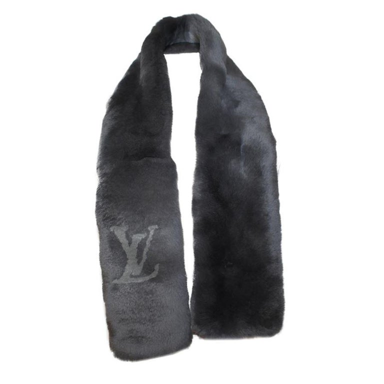 lv rabbit scarf