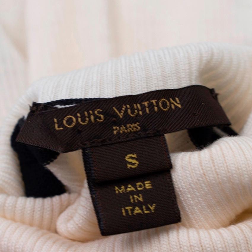 Louis Vuitton Ribbed Wool Turtleneck Sweater - Size S In Excellent Condition For Sale In London, GB