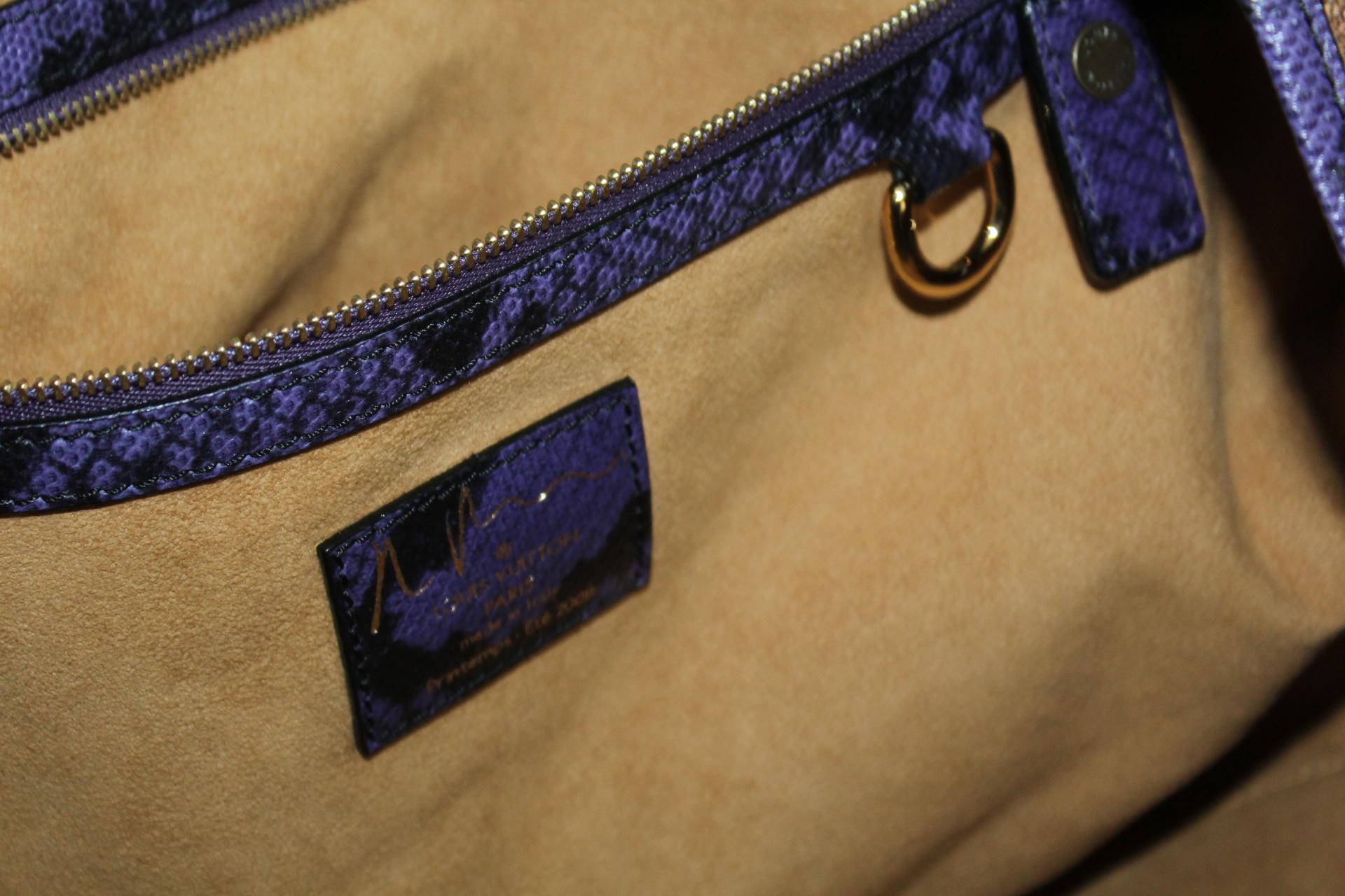 LOUIS VUITTON - Richard Prince - Sac fourre-tout bleu mélangé à monogramme Heartbreak Joke 2