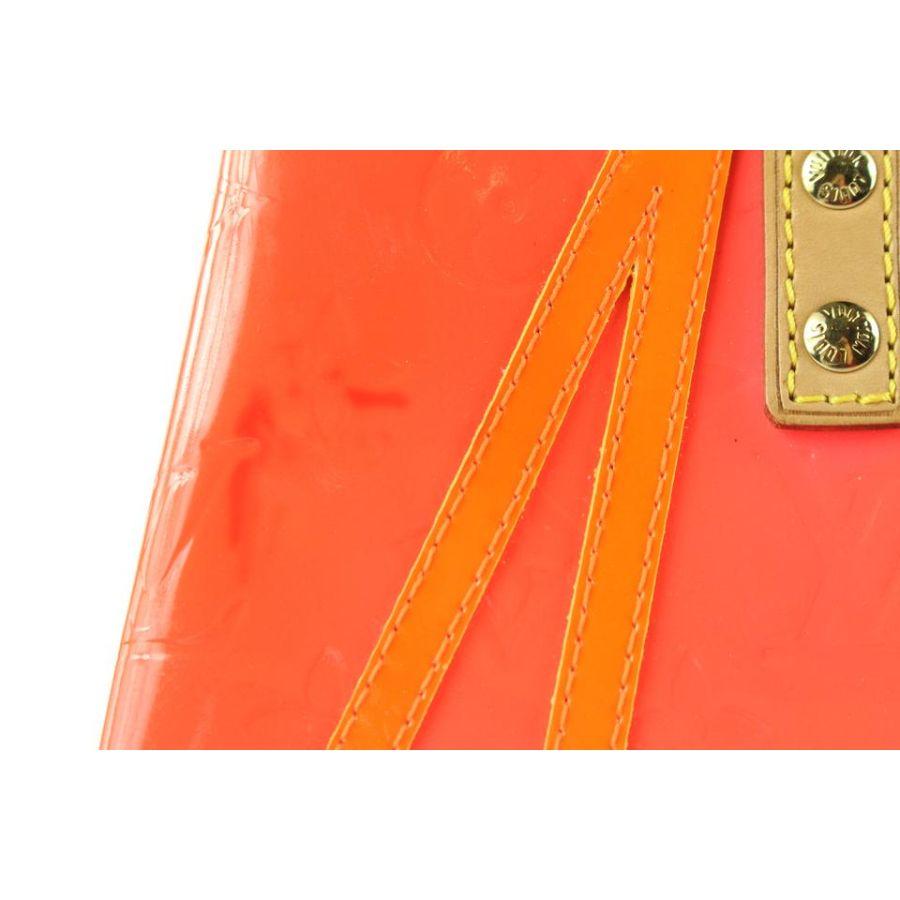 Louis Vuitton Rob Wilson Orange Monogram Vernis Fluo Neon Reade PM Tote Bag For Sale 4