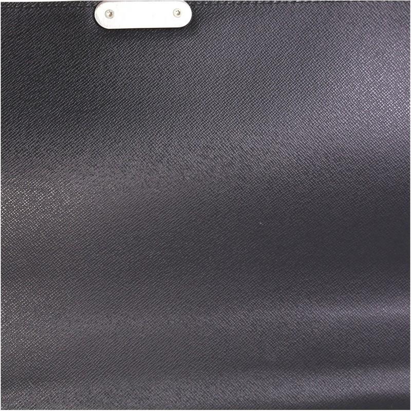  Louis Vuitton Robusto 1 Briefcase Taiga Leather 2