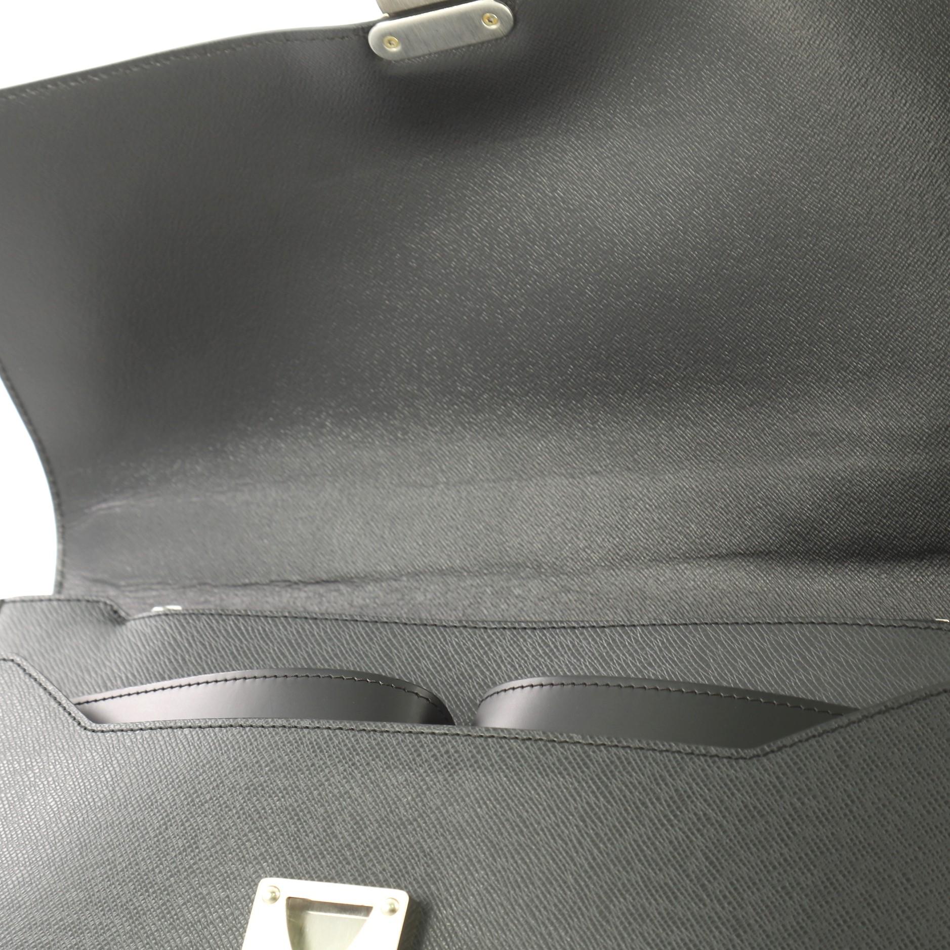 Louis Vuitton Robusto 1 Briefcase Taiga Leather 2