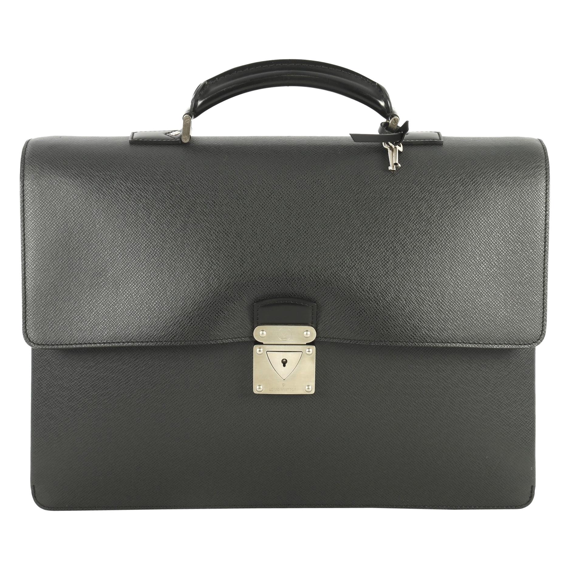 Louis Vuitton Robusto 1 Briefcase Taiga Leather