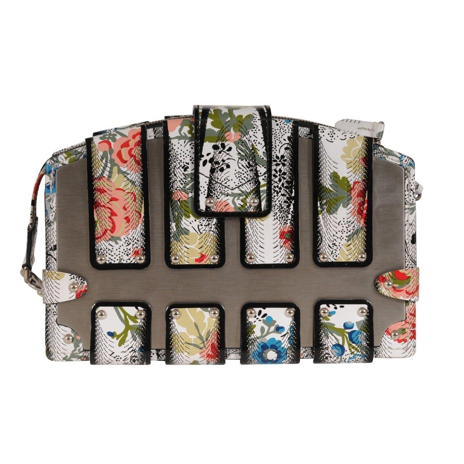 Louis Vuitton - Petite pochette à bandoulière argentée à fleurs romantiques en vente 4