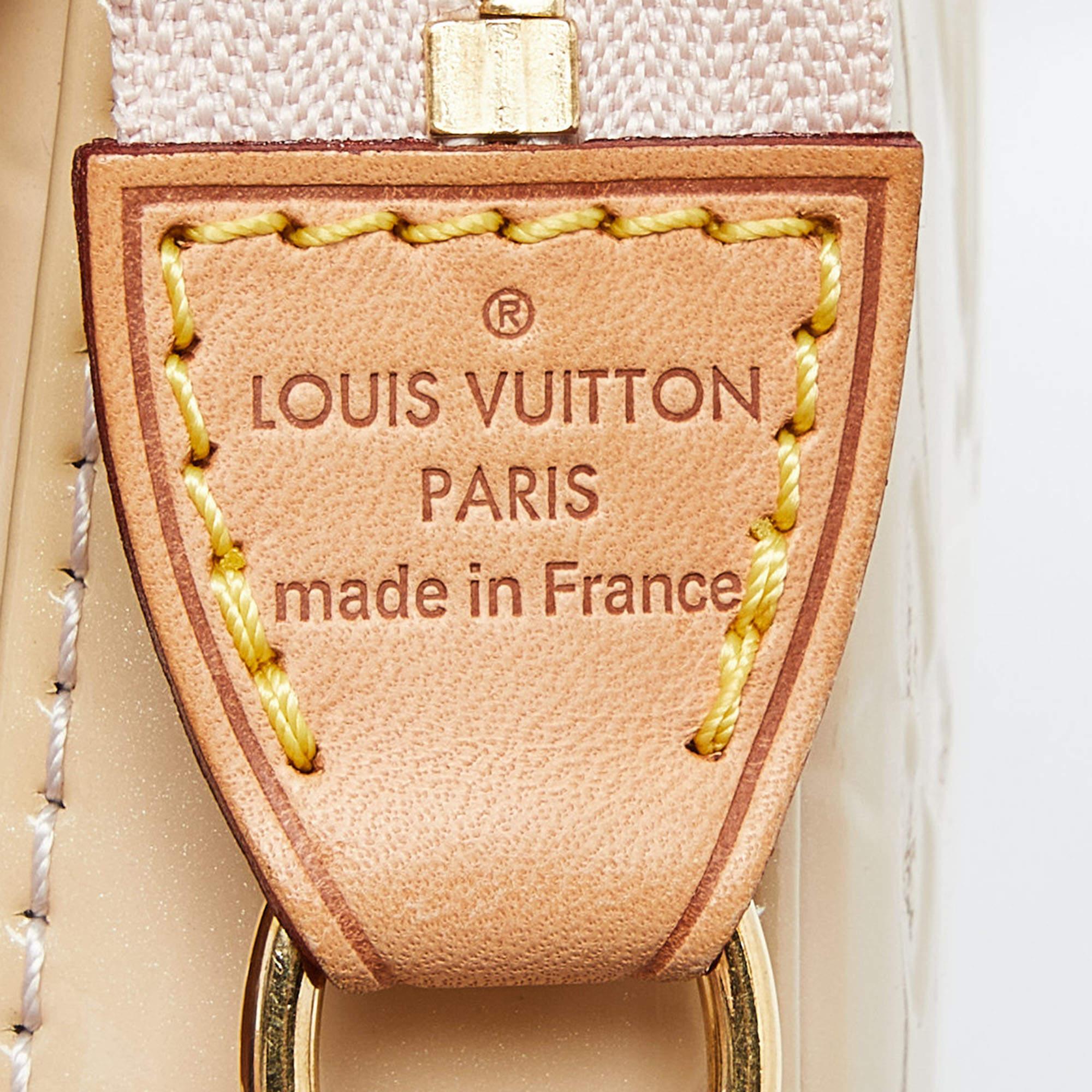Louis Vuitton Rose Angelique Monogram Vernis Pochette Accessoires 4