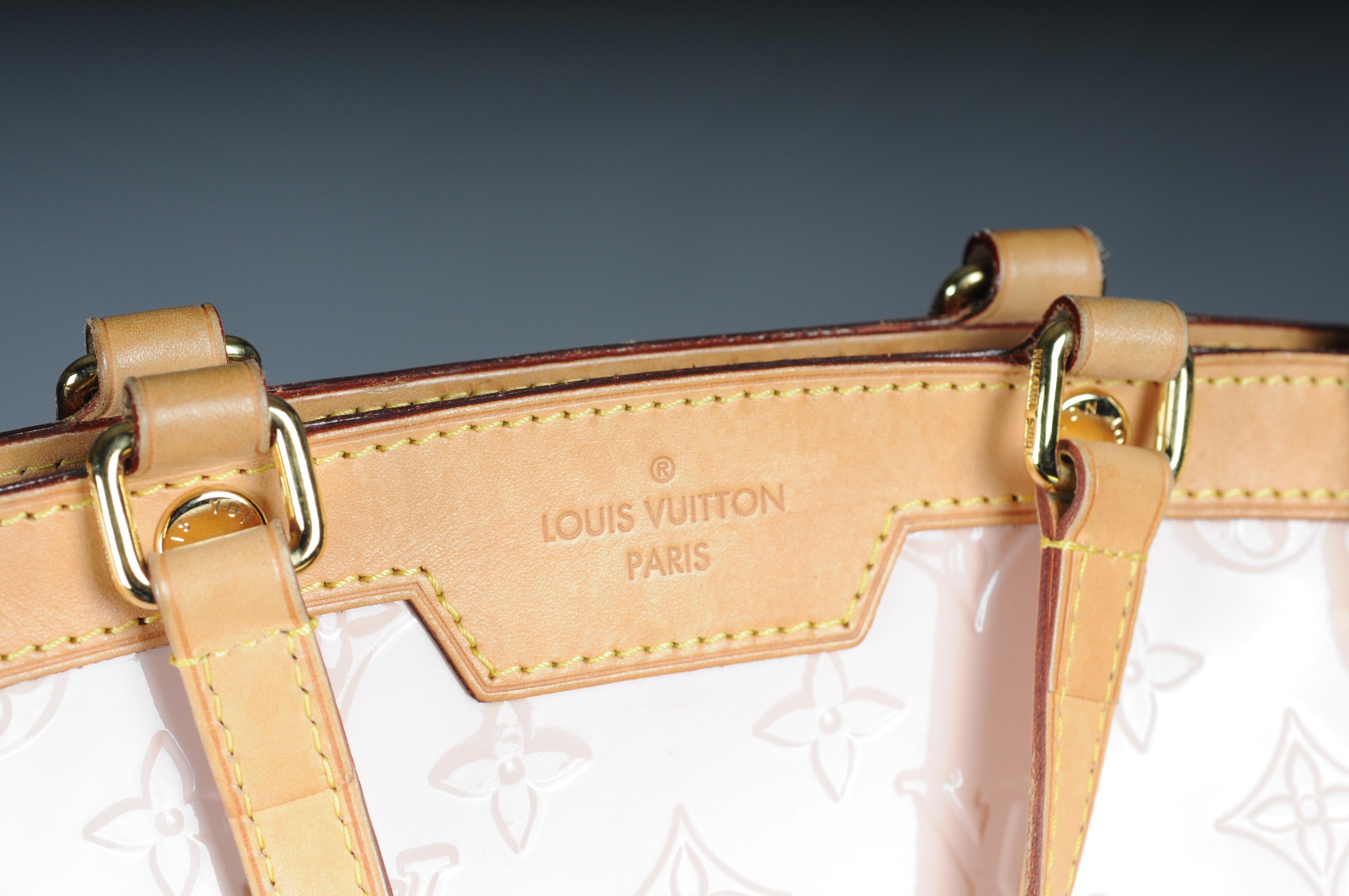 Louis Vuitton Rose Angelique Vernis MM Brea Bag Gold Hardware, 2015 For Sale 6
