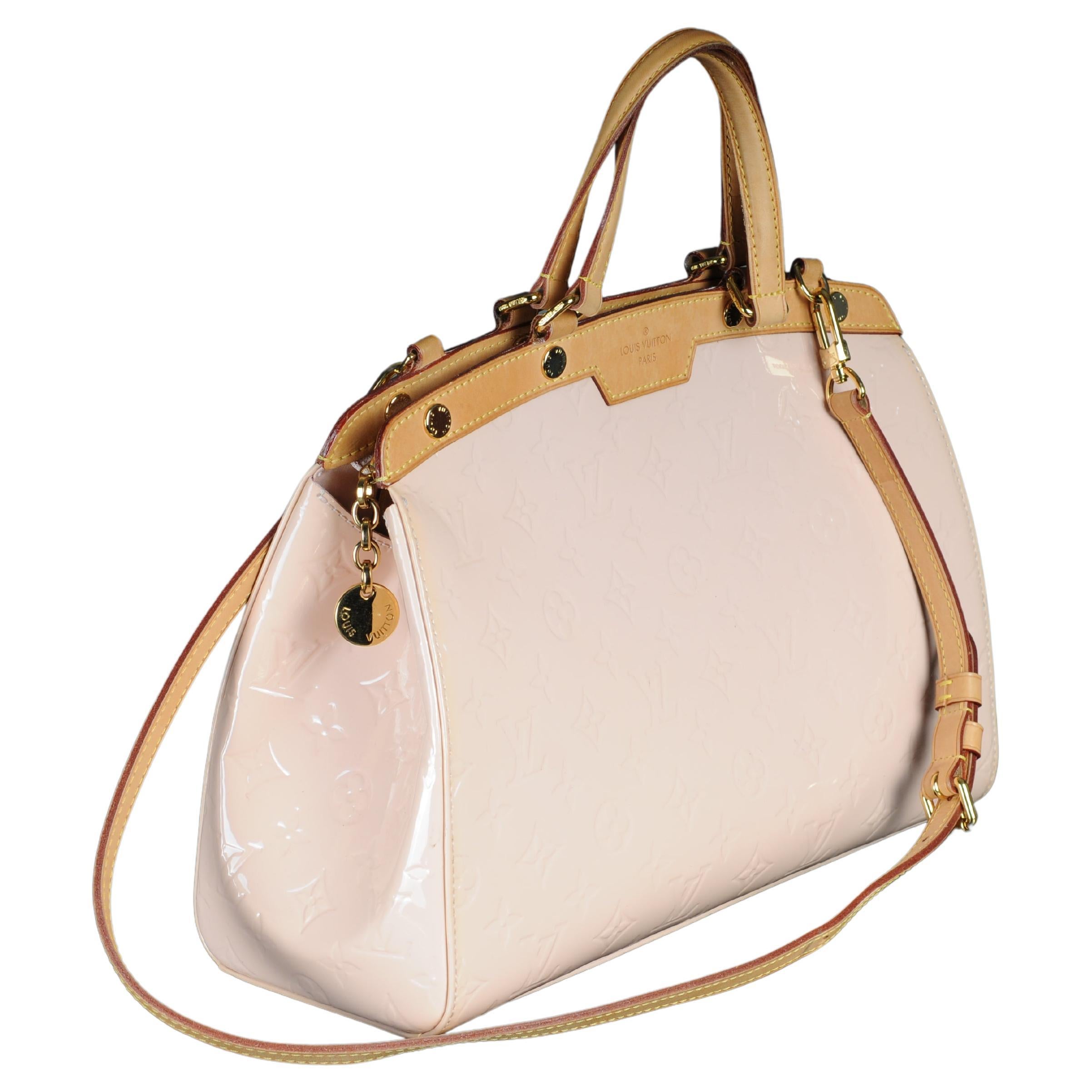 Louis Vuitton Rose Angelique Vernis MM Brea Bag Gold Hardware, 2015 For Sale