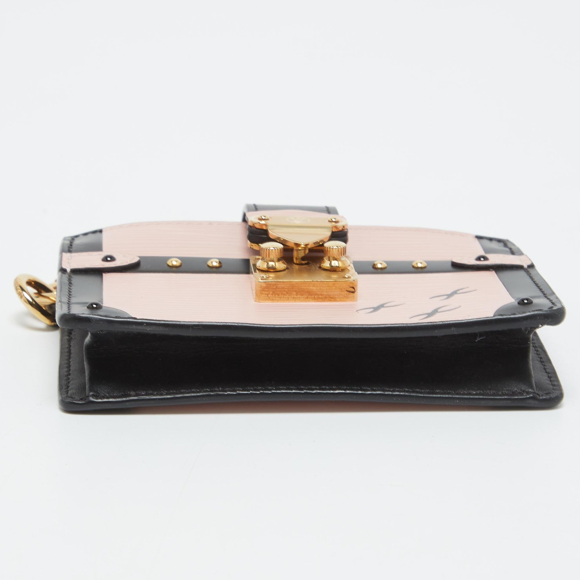 Louis Vuitton Rose Ballerine/Black Epi Leather Trunk Multicartes Wallet In Excellent Condition In Dubai, Al Qouz 2