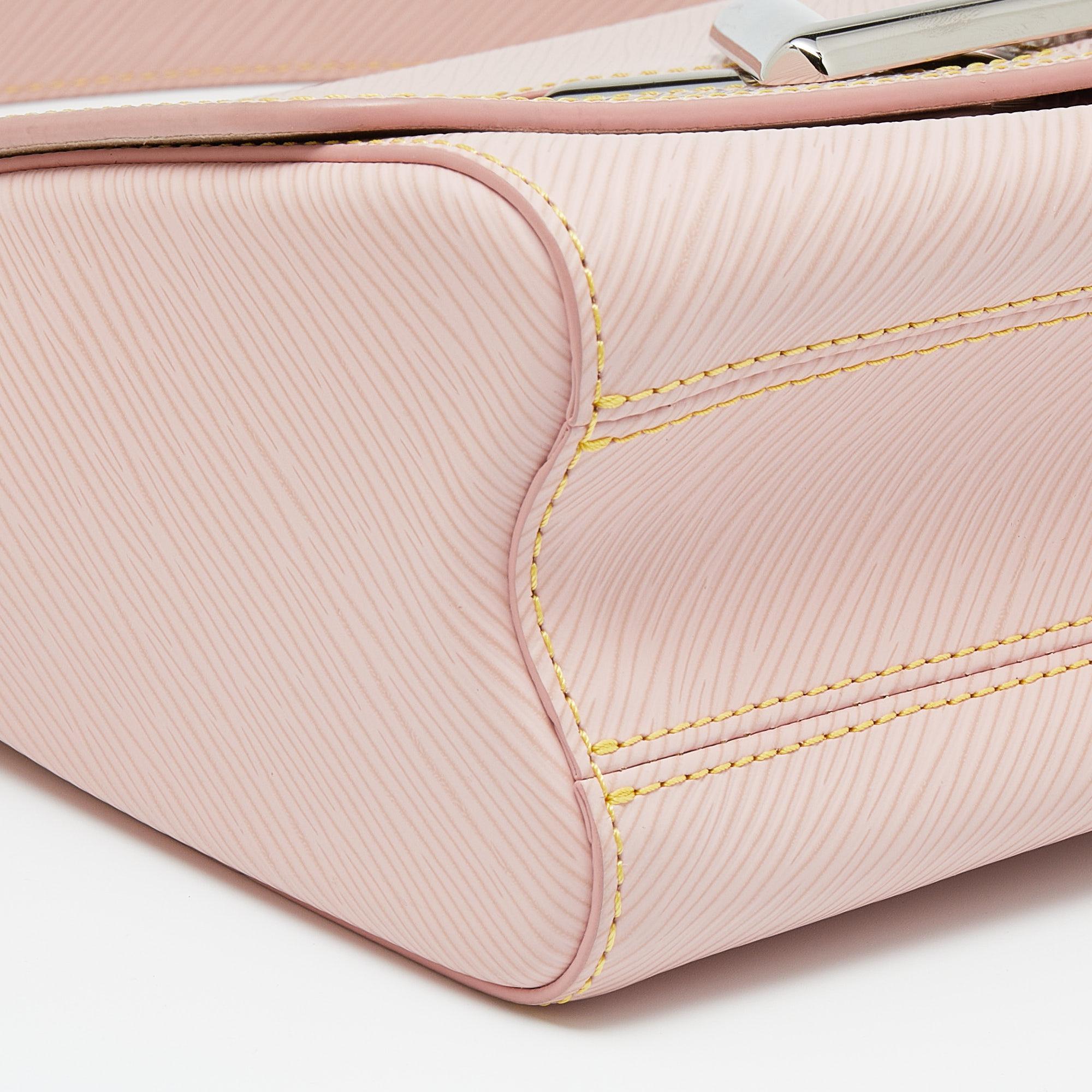 Louis Vuitton Rose Ballerine Epi Leather Twist MM Bag In Good Condition In Dubai, Al Qouz 2