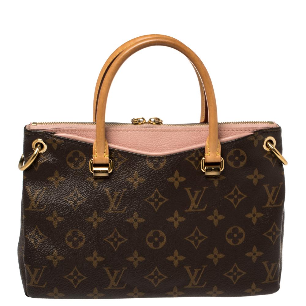 Accessorise like a pro with this trendy and functional bag from Louis Vuitton. This rich and classy Pallas bag is made from Monogram Canvas and leather into a smart silhouette. The inside of the bag is lined with Alcantara that has a smooth texture.