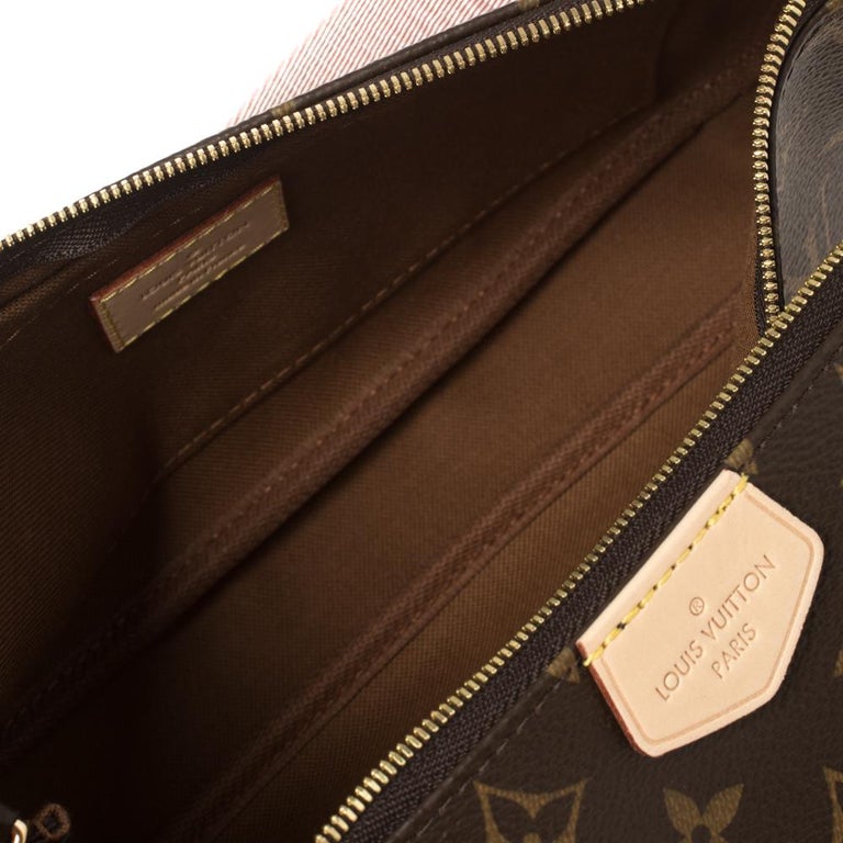 Louis Vuitton Multi Pochette - 35 For Sale on 1stDibs  lv bag multi  pochette price, lv pochette bag, louis vuitton multi pochette accessoires  monogram rose clair