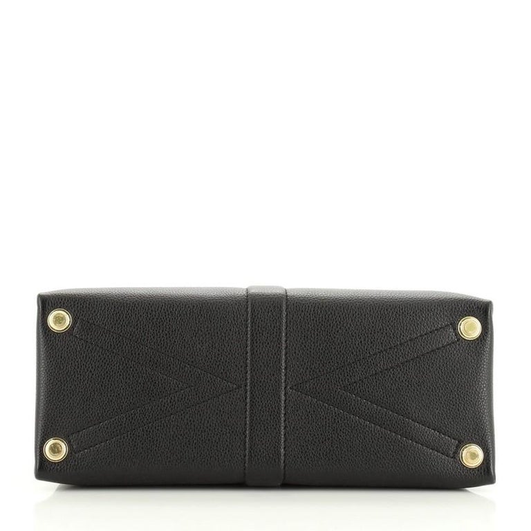Louis Vuitton Rose Des Vents MM Grained Smooth Calfskin Black Leather Bag