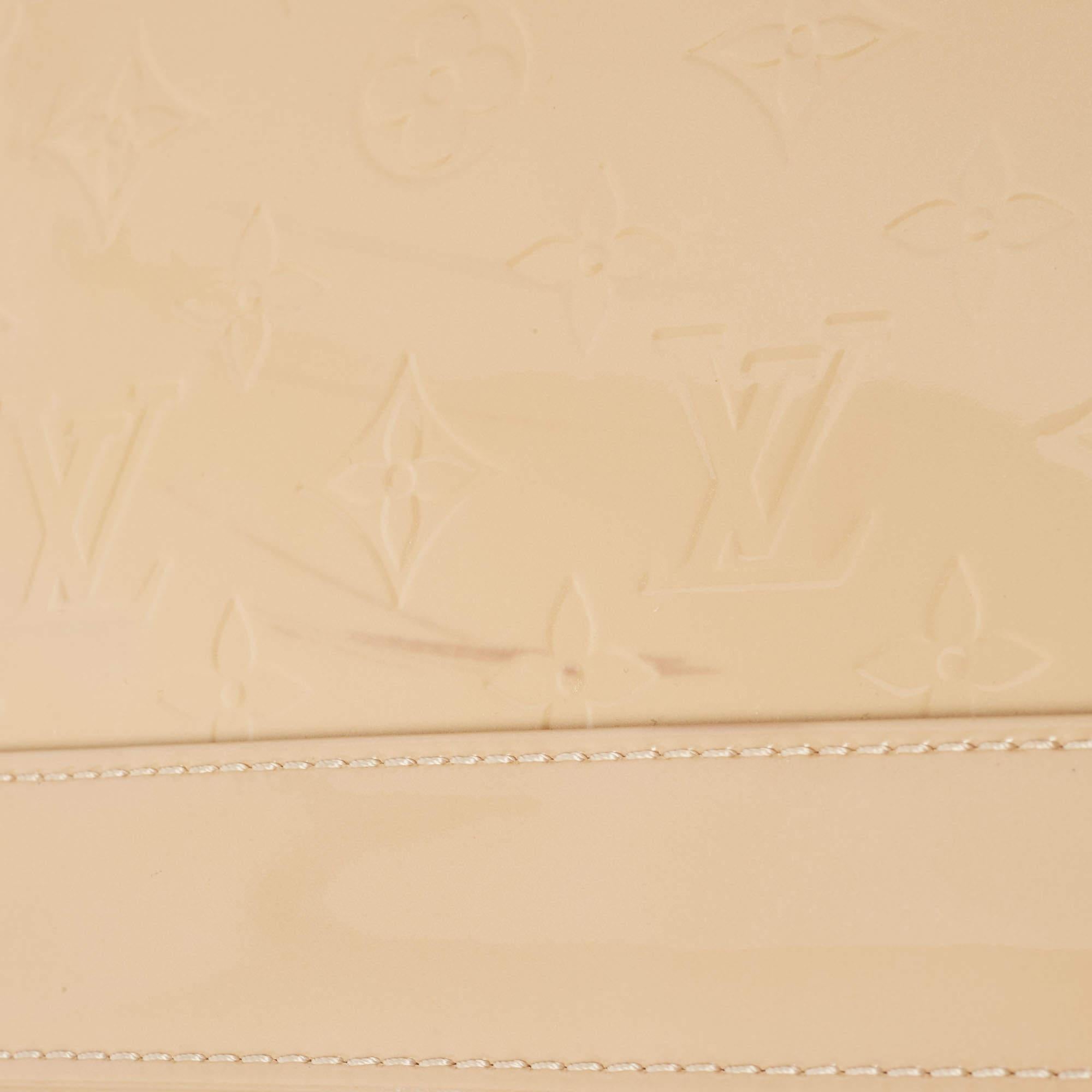 Louis Vuitton Rose Florentine Monogram Vernis Alma GM Bag For Sale 2