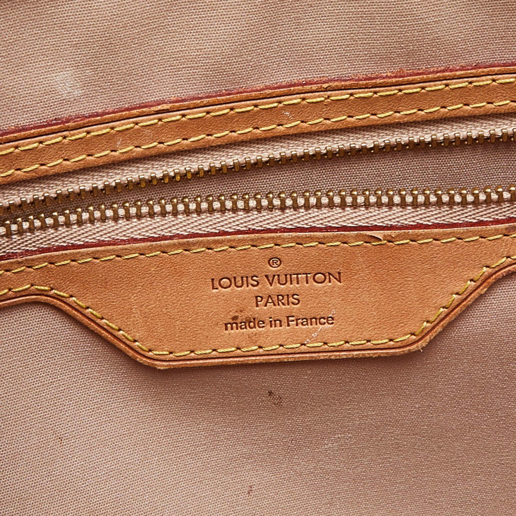 Louis Vuitton Rose Florentine Monogram Vernis Brea MM Bag For Sale 6