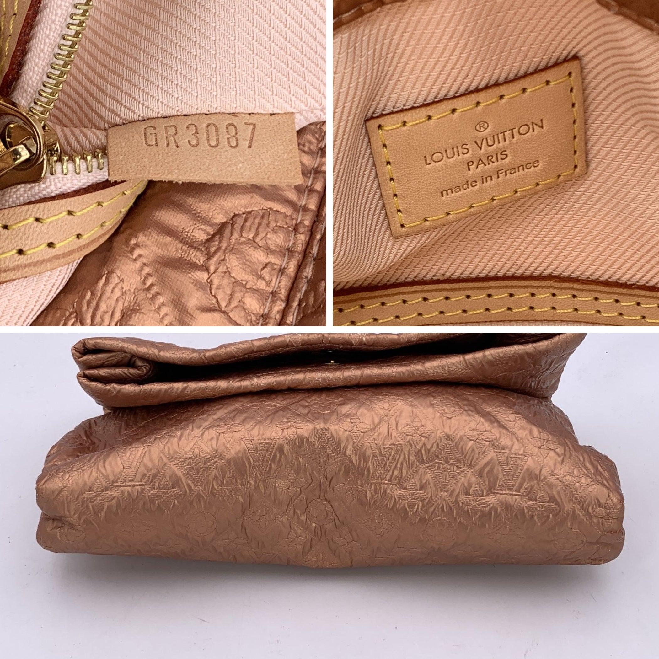 Louis Vuitton Rose Gold Quilted Limelight GM Foldable Clutch Bag In Good Condition In Rome, Rome