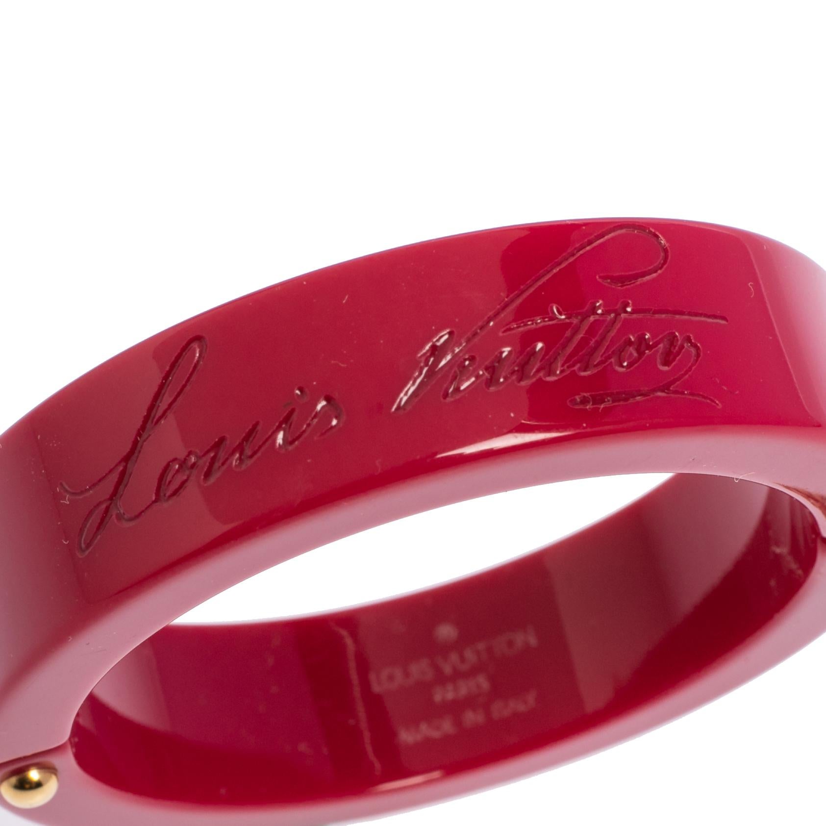 Contemporary Louis Vuitton Rose Indien Resin Lock Me Bracelet