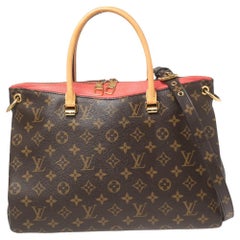 Louis Vuitton - Sac Pallas en toile Monogram Rose Litchi