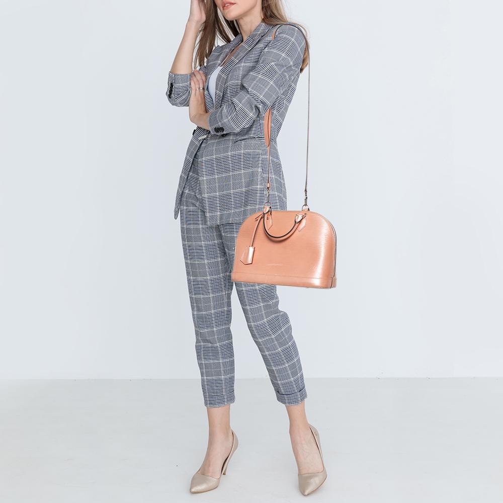 Out of all the irresistible handbags from Louis Vuitton, the Alma is the most structured one. First introduced in 1934 by Gaston-Louis Vuitton, the Alma is a classic that has received love from icons. This piece comes crafted from Epi leather,