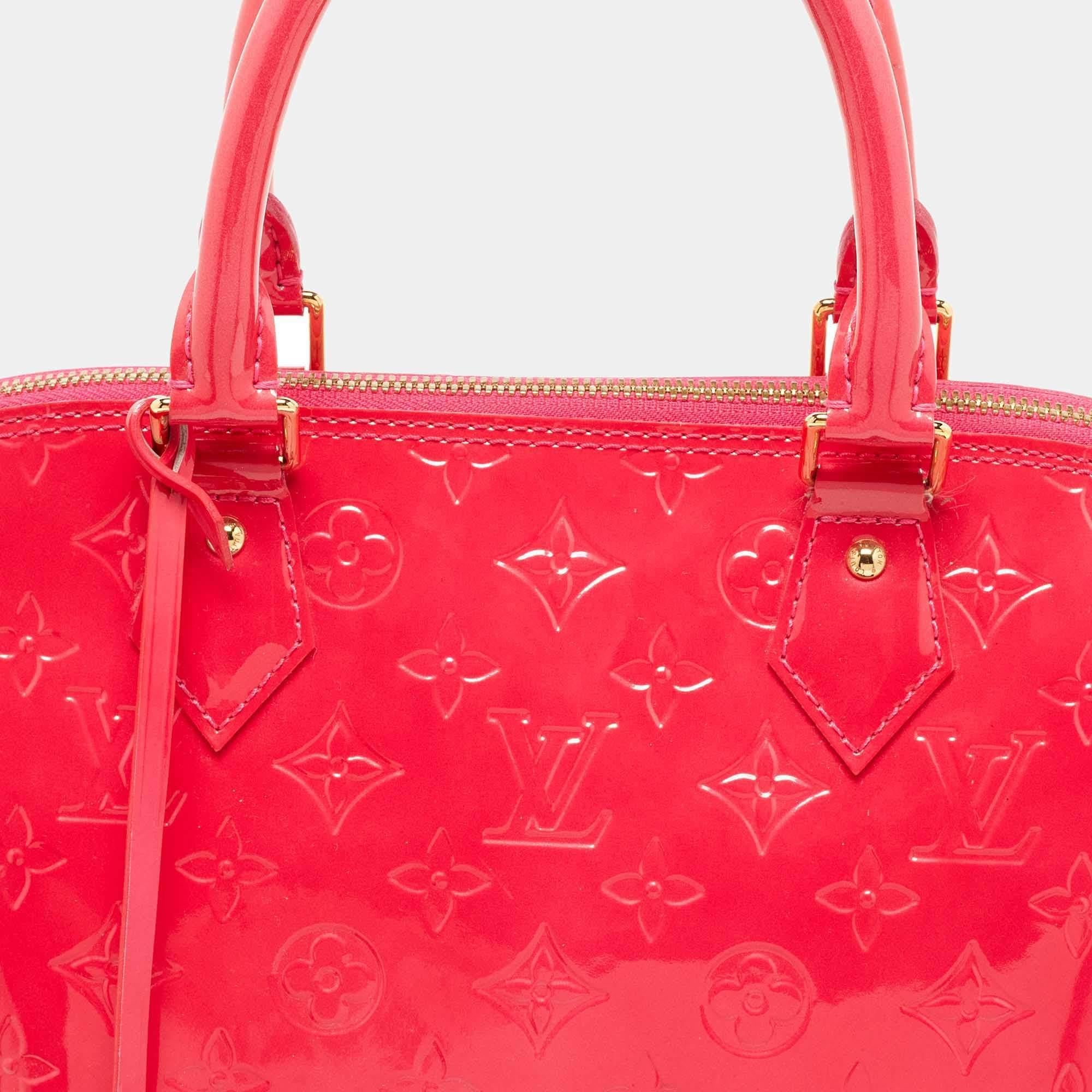 Louis Vuitton Rose Pop Monogrammierte Vernis Alma GM Tasche im Angebot 6