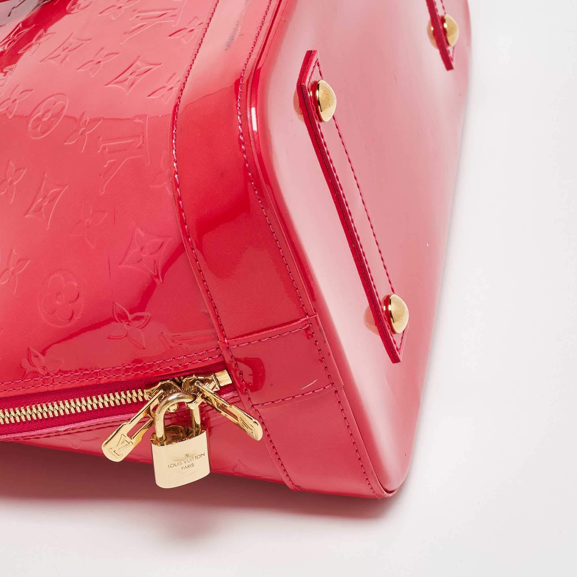 Women's Louis Vuitton Rose Pop Monogram Vernis Alma GM Bag For Sale