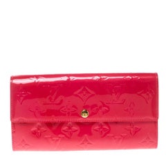 Louis Vuitton Rose Pop Monogram Vernis Sarah Wallet