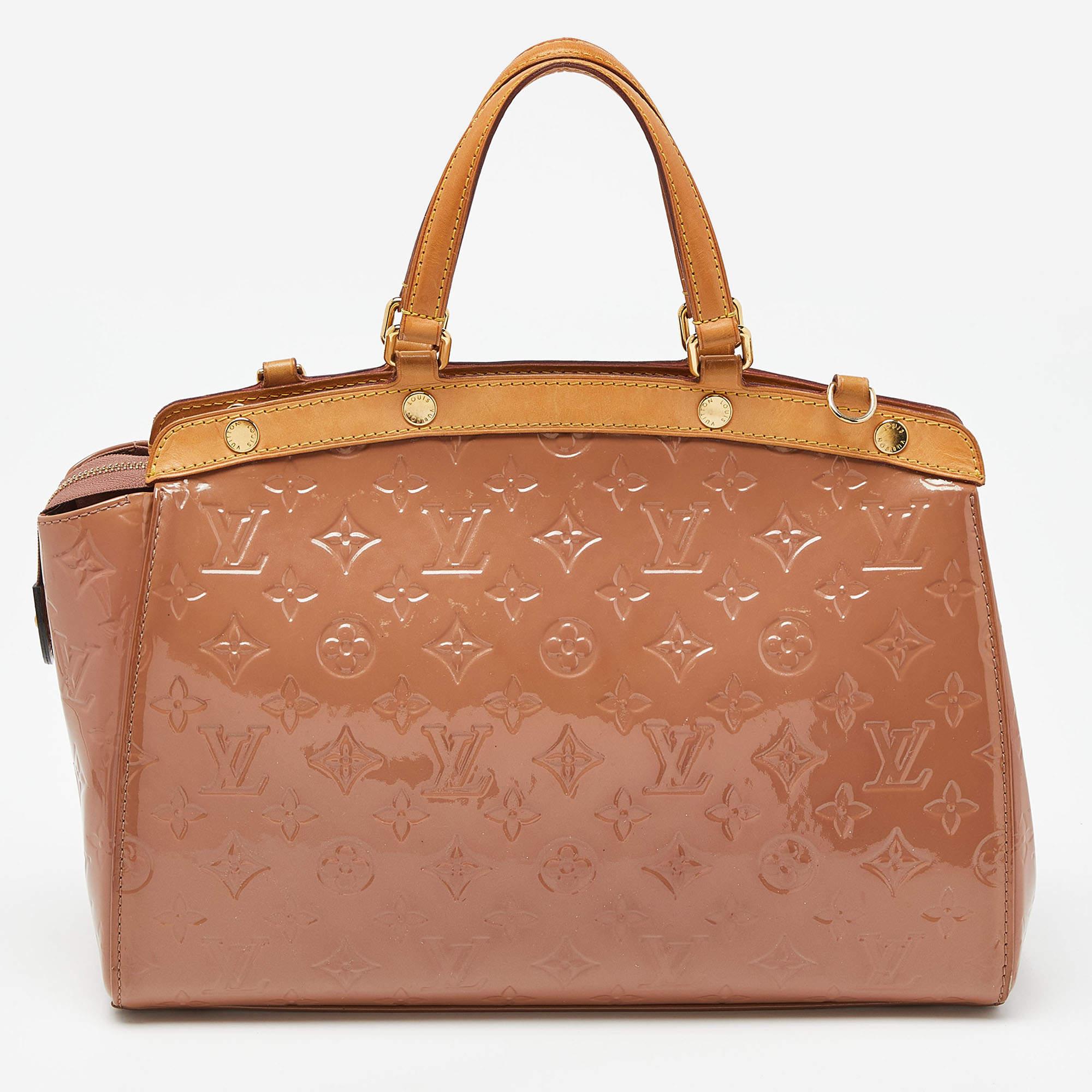 Louis Vuitton Rose Velours Monogram Vernis Brea MM Bag In Fair Condition For Sale In Dubai, Al Qouz 2