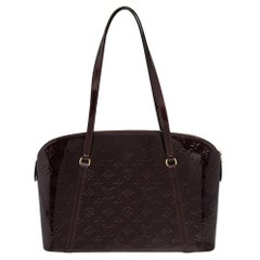 Louis Vuitton Rouge Fauviste Monogram Vernis Avalon Zipped Bag