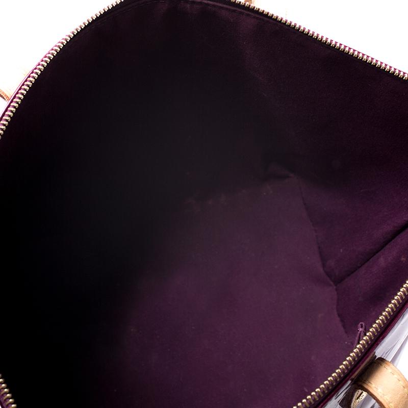 Louis Vuitton Rouge Fauviste Monogram Vernis Bellevue PM Bag 3