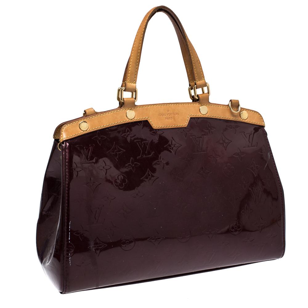 Louis Vuitton Rouge Fauviste Monogram Vernis Brea MM Bag In Fair Condition In Dubai, Al Qouz 2