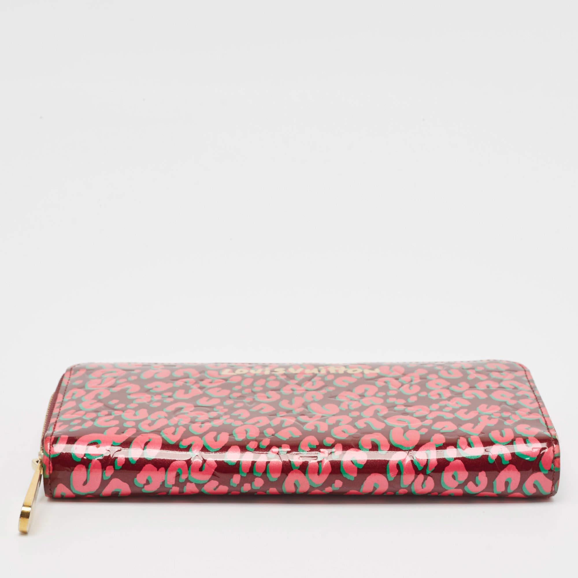 Louis Vuitton Rouge Fauviste Monogram Vernis Leopard Zippy Wallet For Sale 2