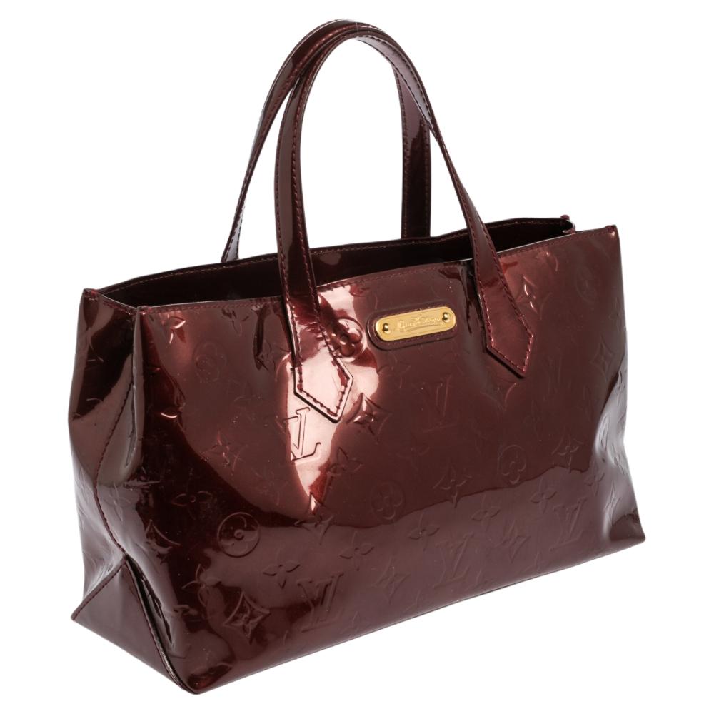 Louis Vuitton Rouge Fauviste Monogram Vernis Wilshire PM Bag In Fair Condition In Dubai, Al Qouz 2