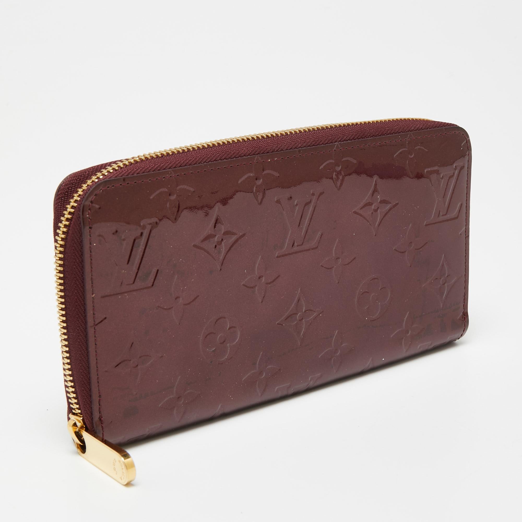 Black Louis Vuitton Rouge Fauviste Monogram Vernis Zippy Wallet