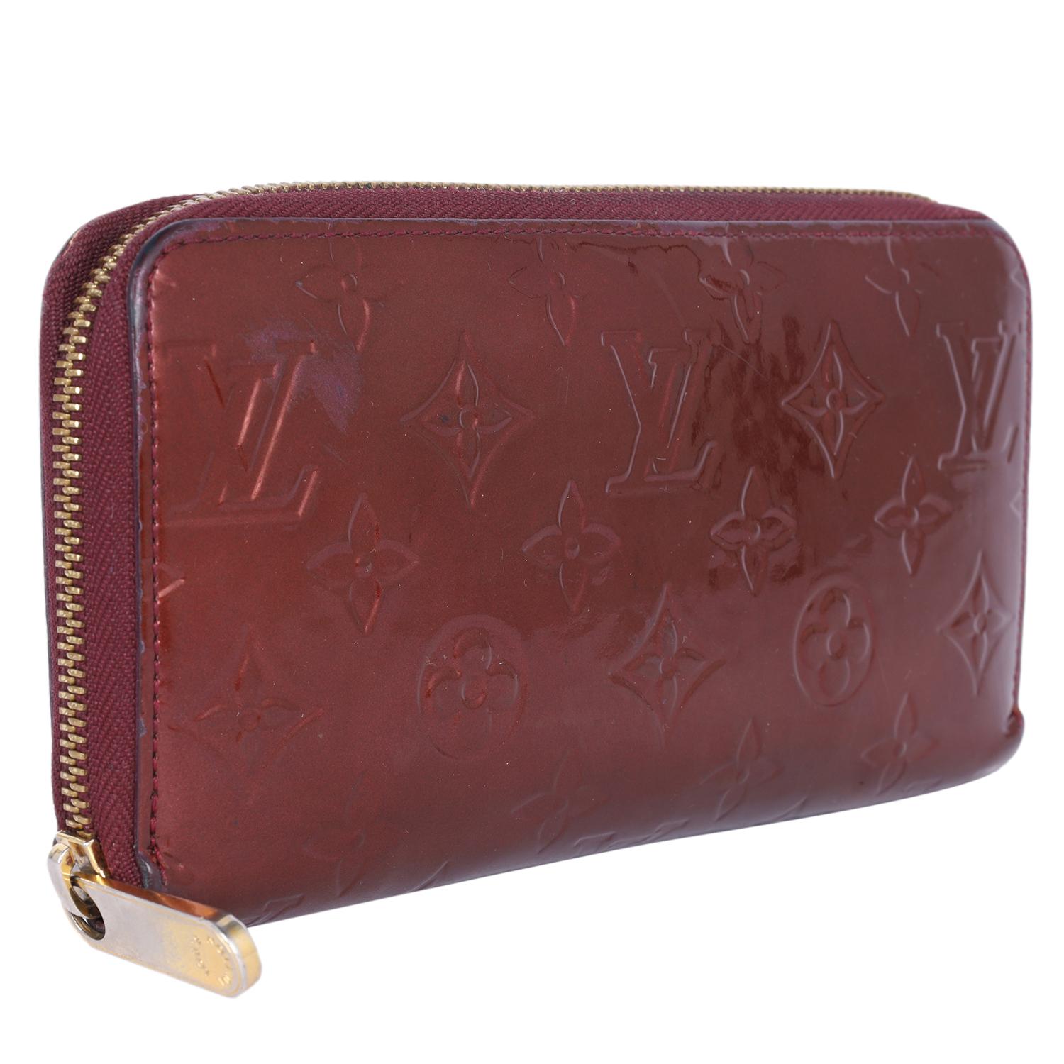 Louis Vuitton Rouge Fauviste Monogram Vernis Zippy Wallet For Sale 2