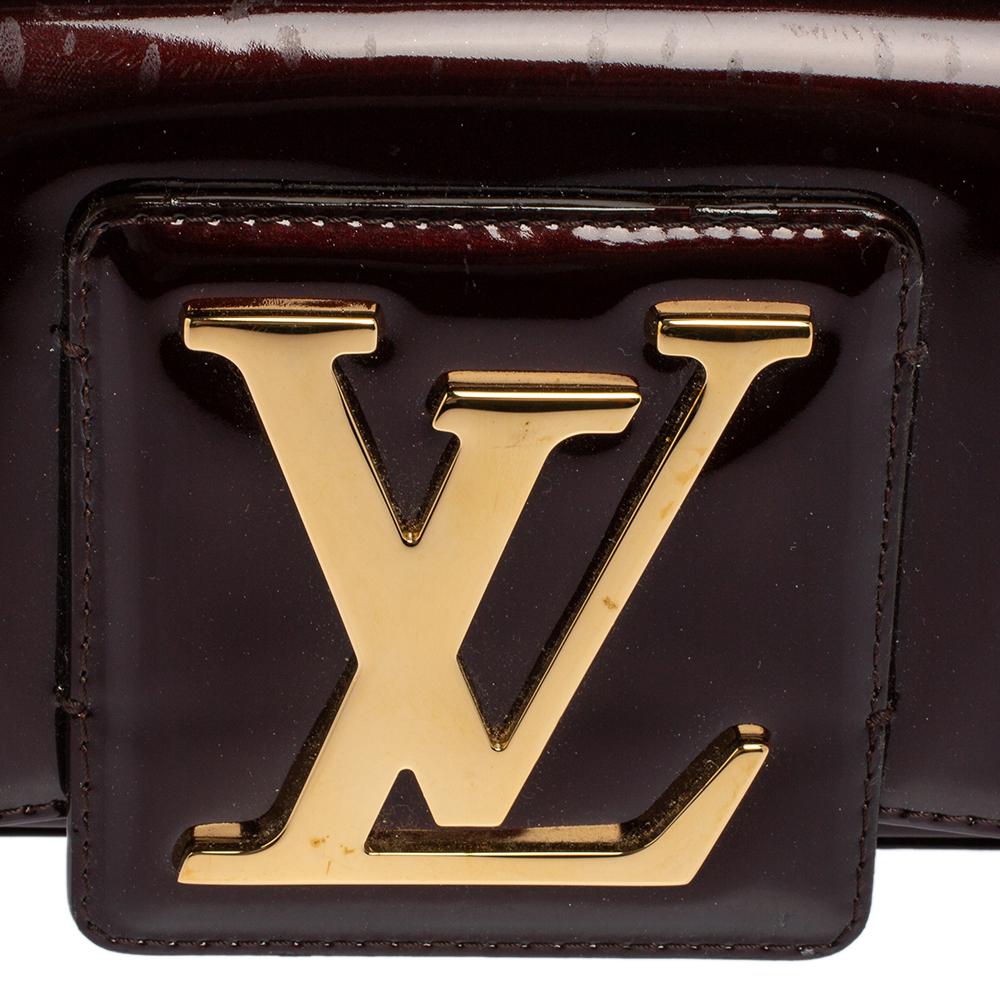 Louis Vuitton Rouge Fauviste Vernis Sobe Clutch In Good Condition In Dubai, Al Qouz 2