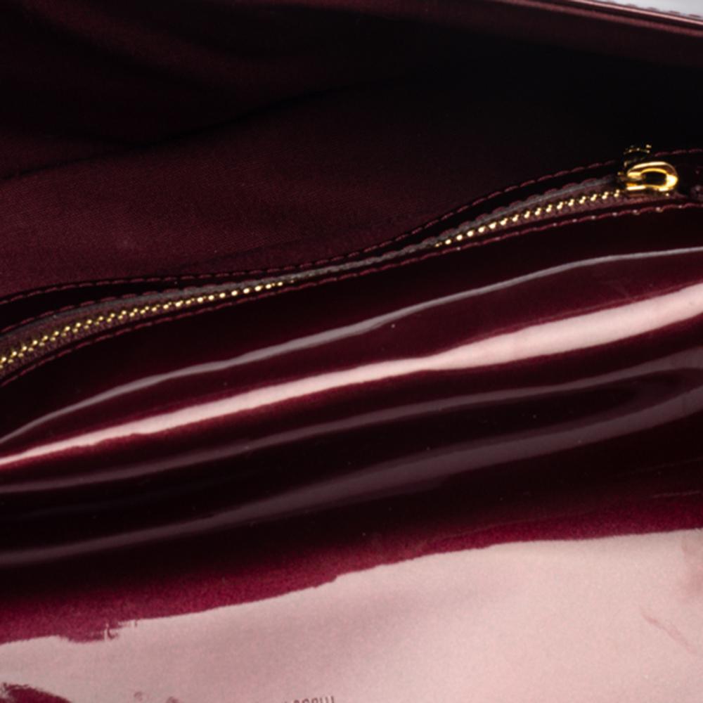 Louis Vuitton Rouge Fauviste Vernis Sobe Clutch 3