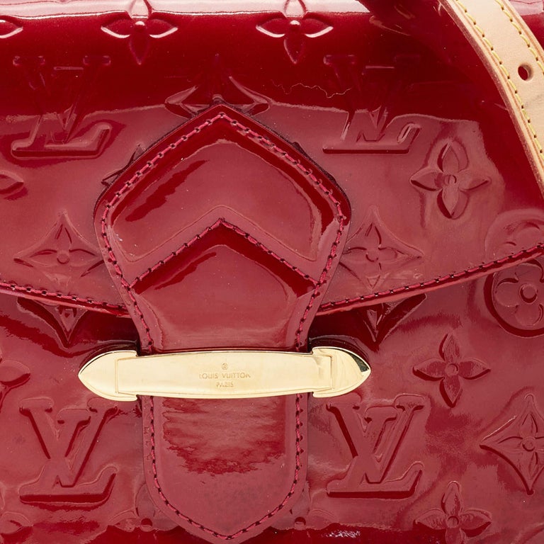 Louis Vuitton Rouge Grenadine Monogram Vernis Bellflower GM Bag For Sale 10