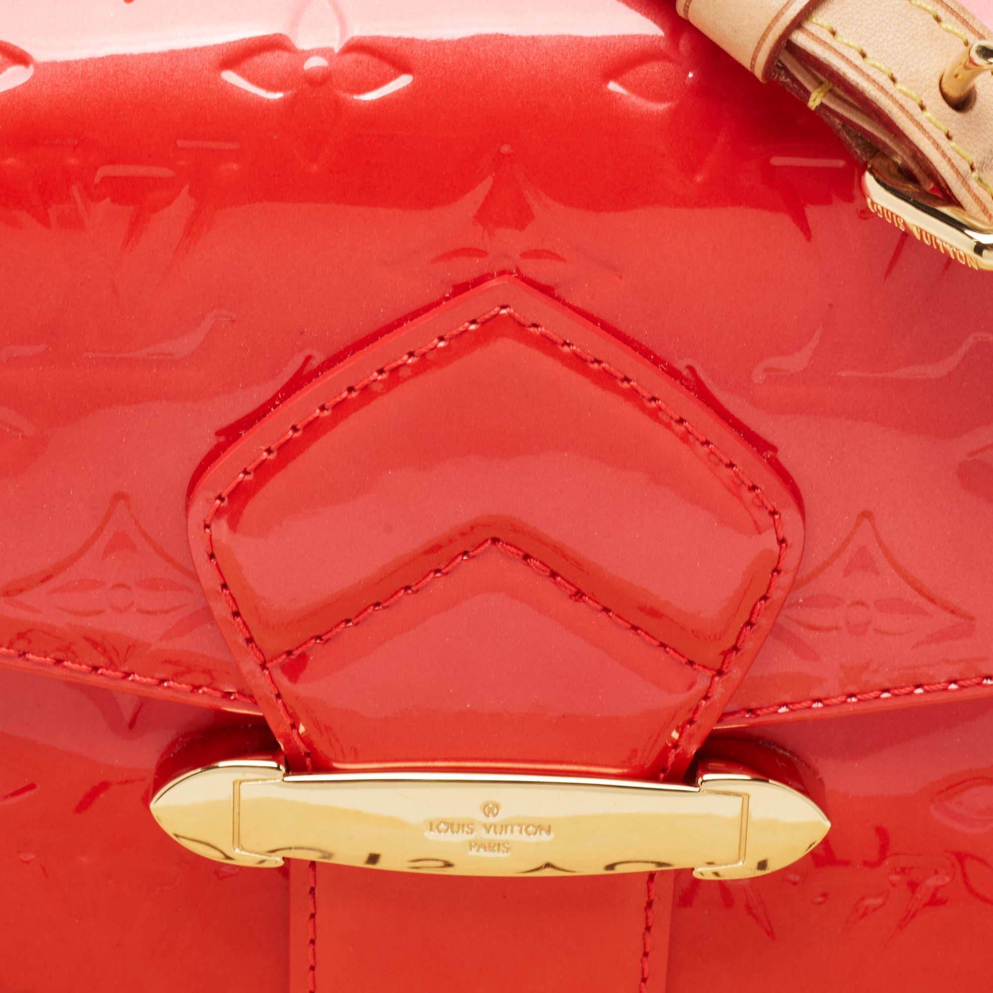 Louis Vuitton Rouge Grenadine Monogram Vernis Bellflower PM Bag 8